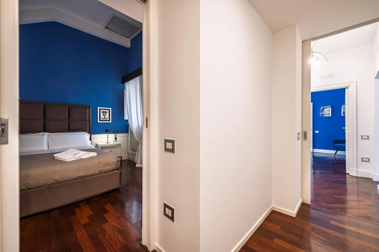 La Maison Entre Amis Naples Italy