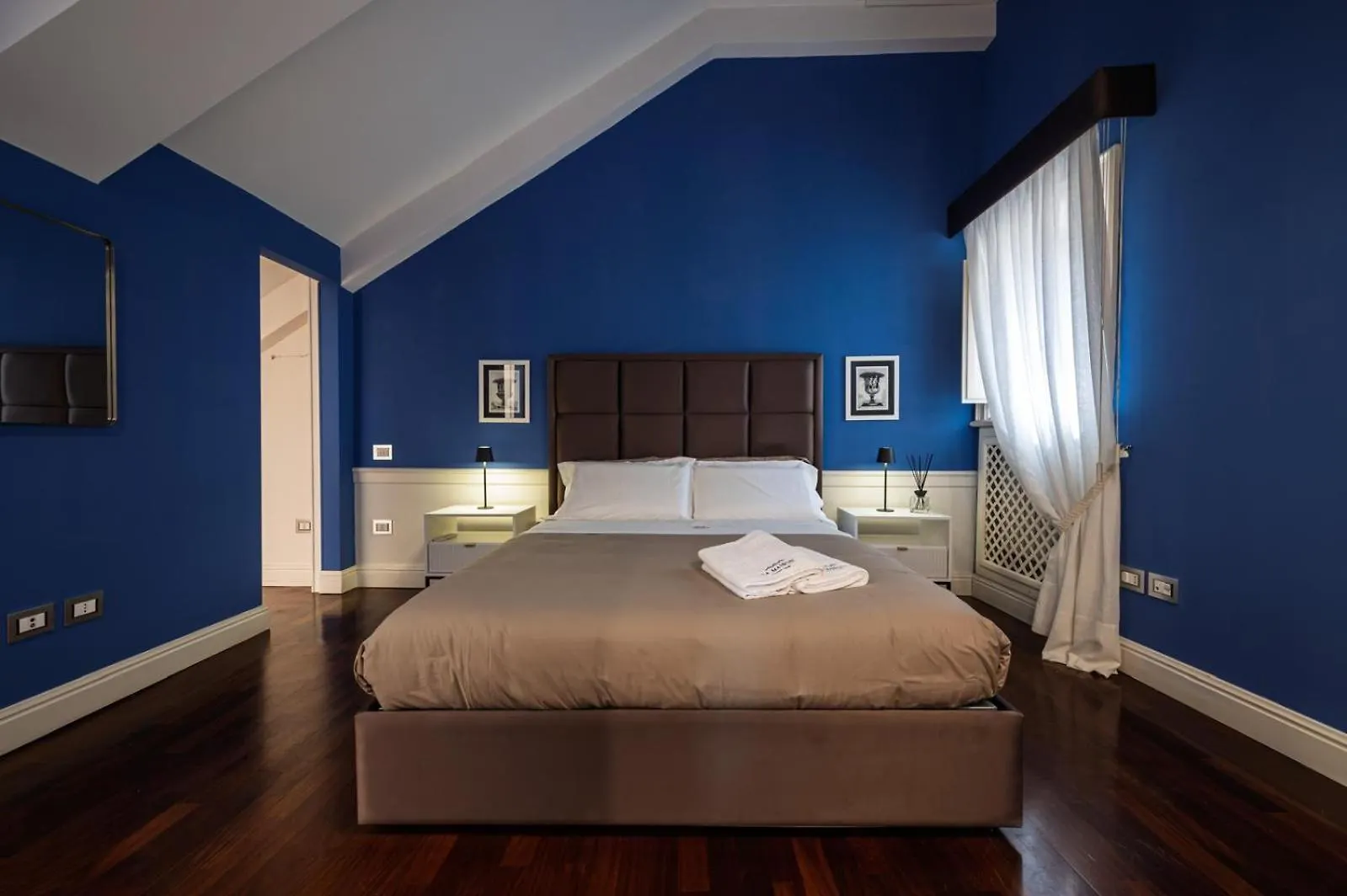 La Maison Entre Amis Naples